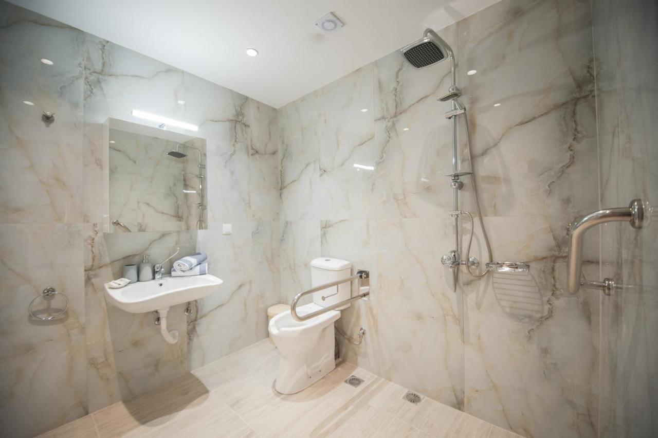 Niki'S Apartments Peraía Екстериор снимка