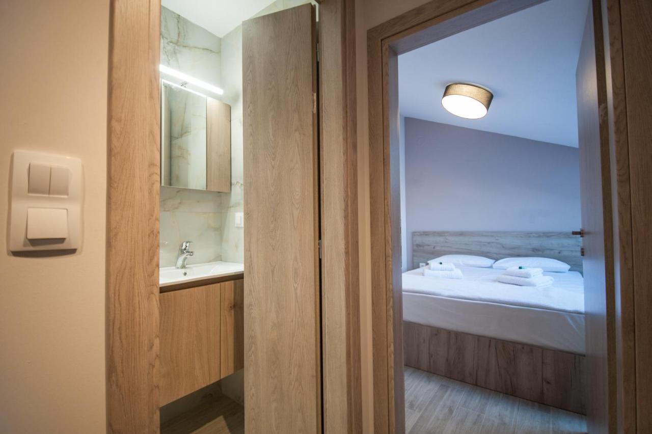 Niki'S Apartments Peraía Екстериор снимка